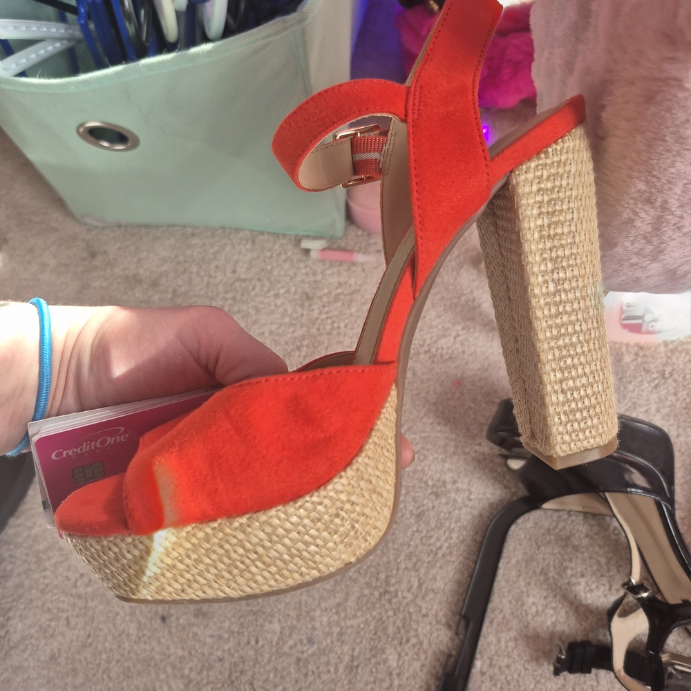 Jessica Simpson Vibrant Orange Platform Heels